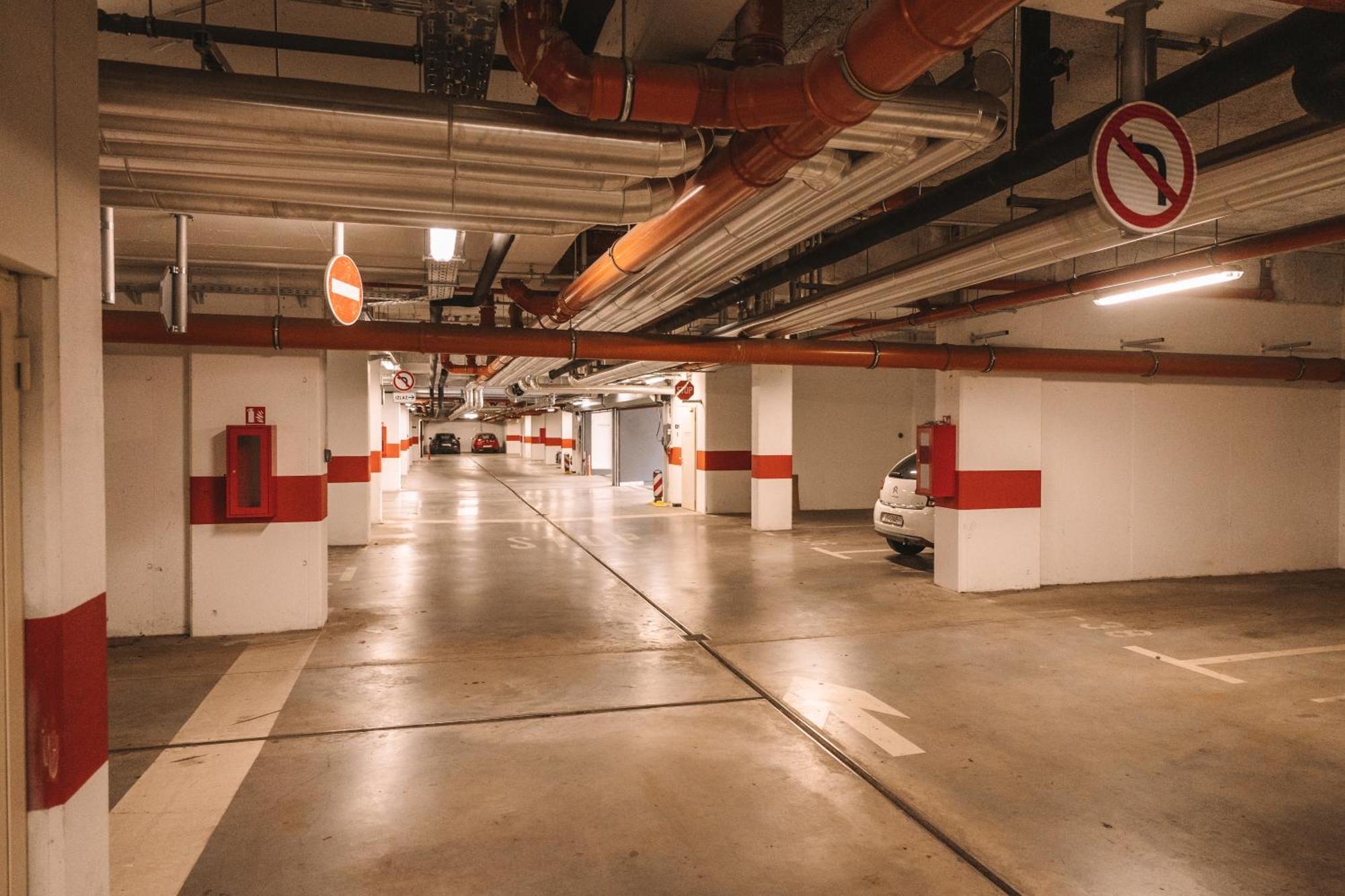 Apartment Flexible Selfcheckins 66 - - Loggia - 80m2 - New - Luxury - Garage - 2 Bedrooms Zagreb